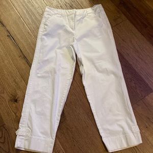 Talbots Petite size 8 Stretch capri pants. White